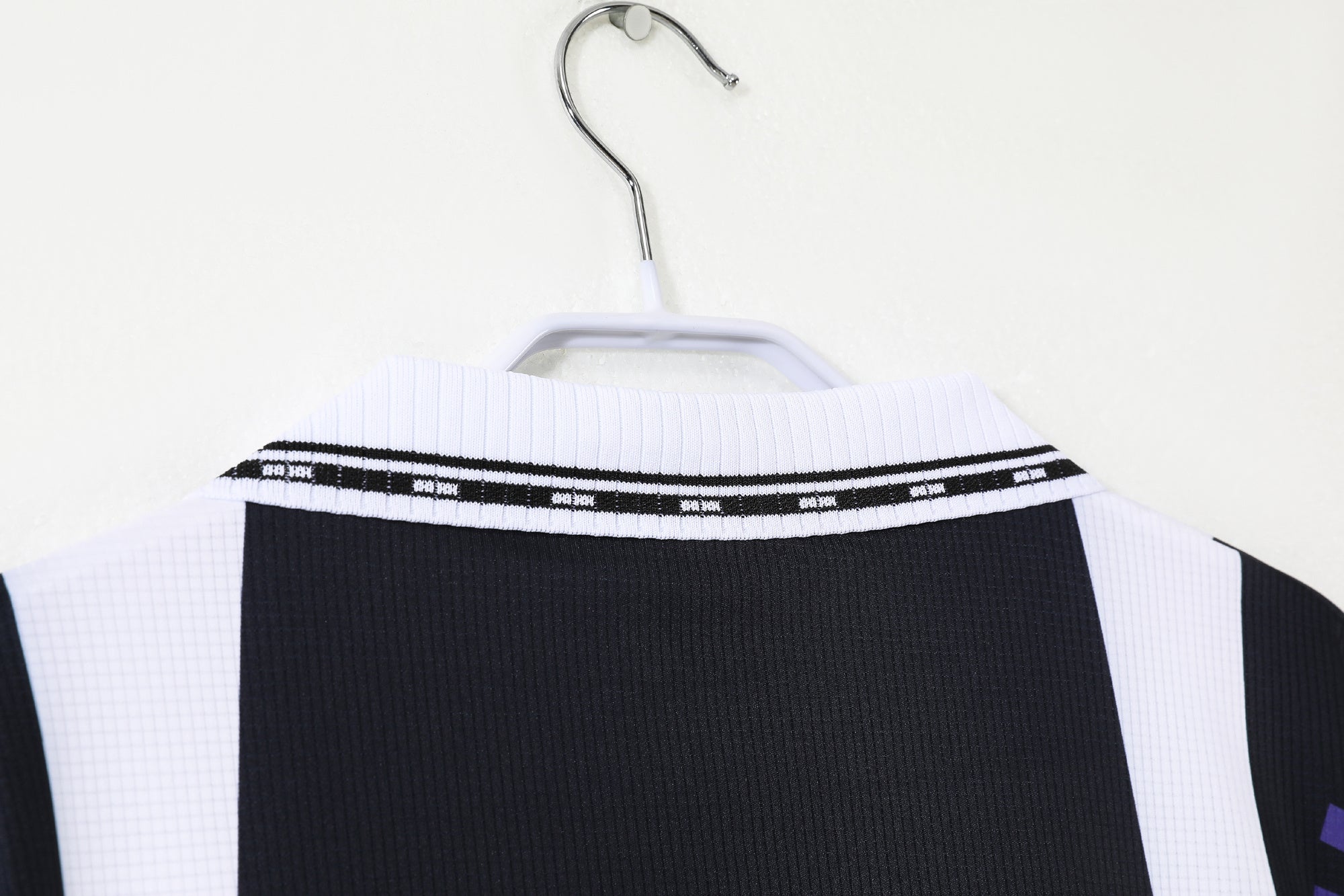 1996-97 Real Madrid Away: The Kelme "Paw Print" Icon