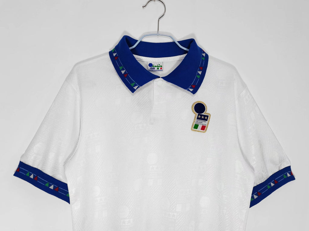 1992-94 Italy Away Retro Vintage Football Jersey - Diadora World Cup '94 Era Edition