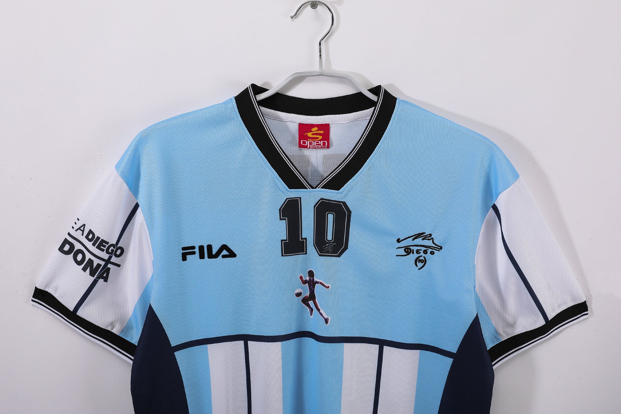 2001 Diego Maradona Testimonial Retro Vintage Football Jersey - Fila Argentina Tribute Edition