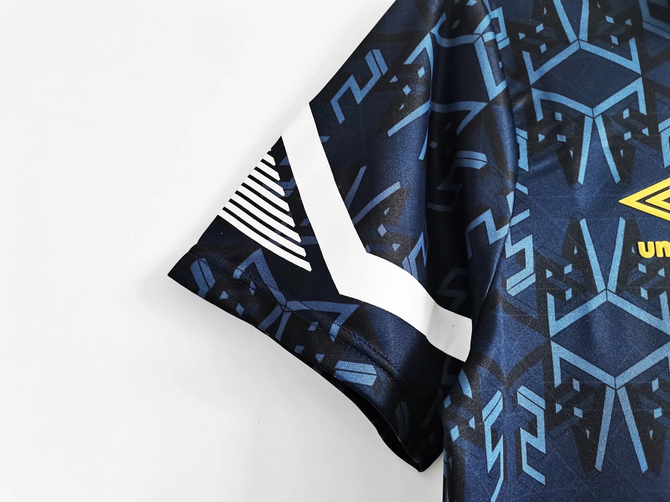 1991-93 Scotland Away: The Cyber-Celtic Grail