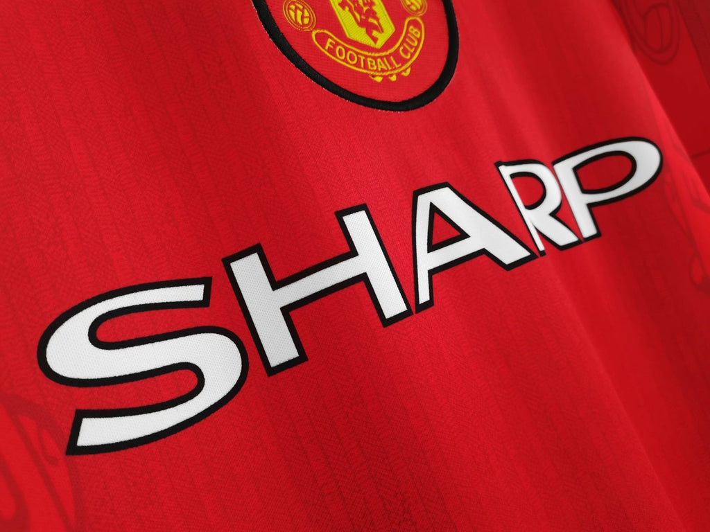 1996-98 Manchester United Home Retro Vintage Football Jersey - Umbro Sharp Era