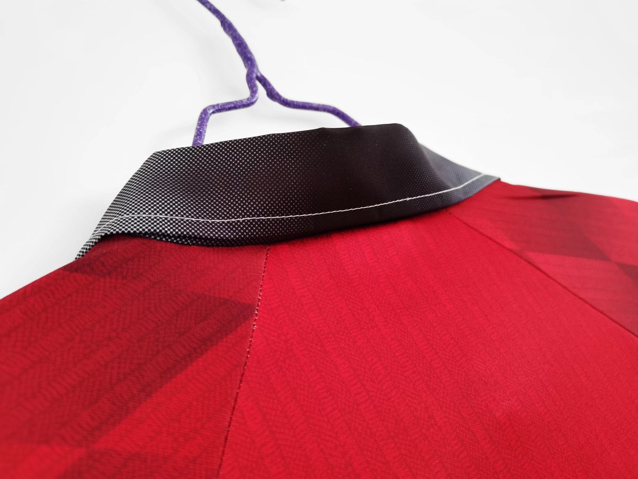 1996-98 Manchester United Home Retro Vintage Football Jersey - Umbro Sharp Era